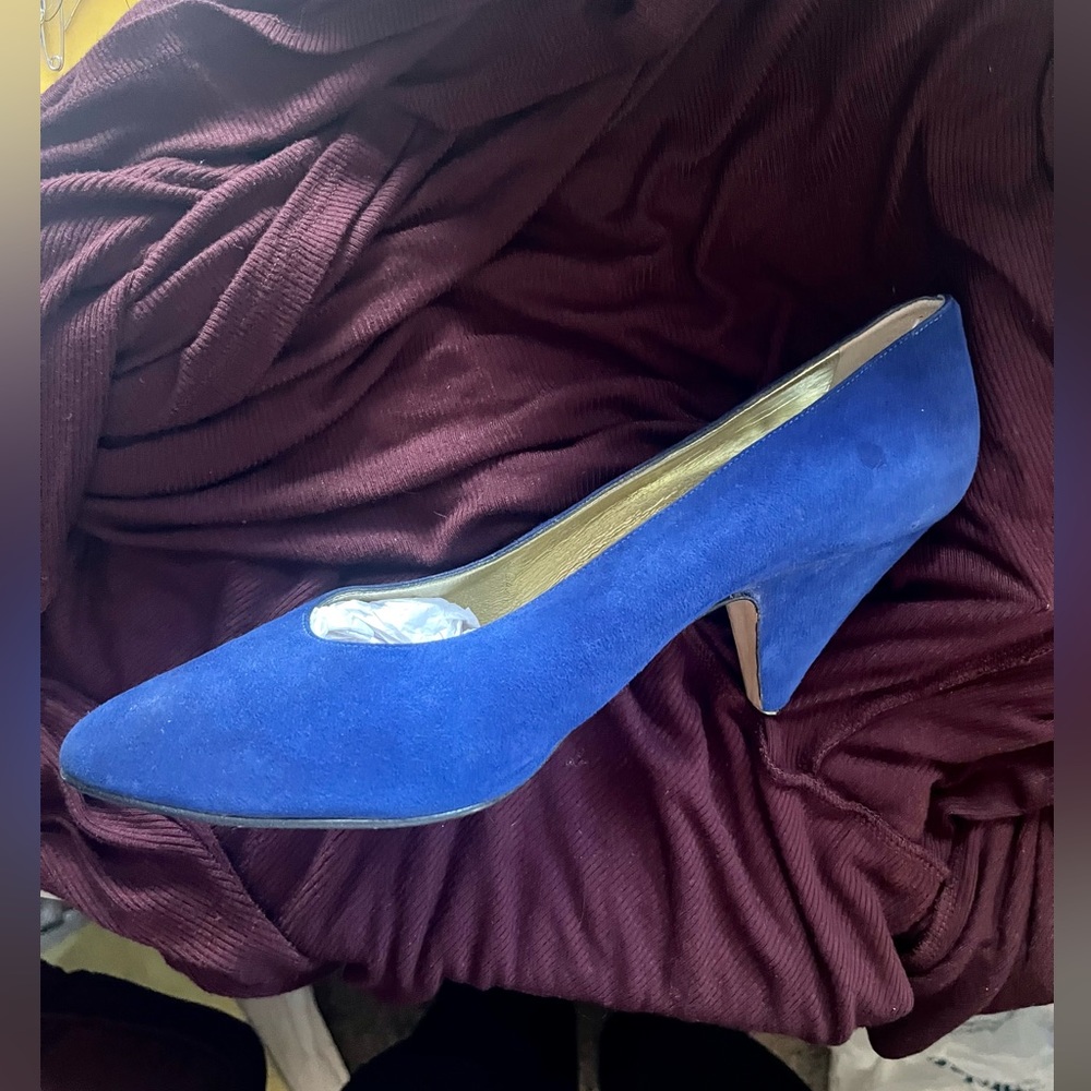 Vintage Pancaldi 1888 Cobalt Blue Suede Pumps~ Size 8.5